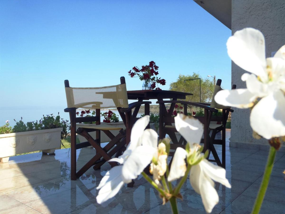 Kyparissis Beach Houses Skala Mistegnon Exterior foto